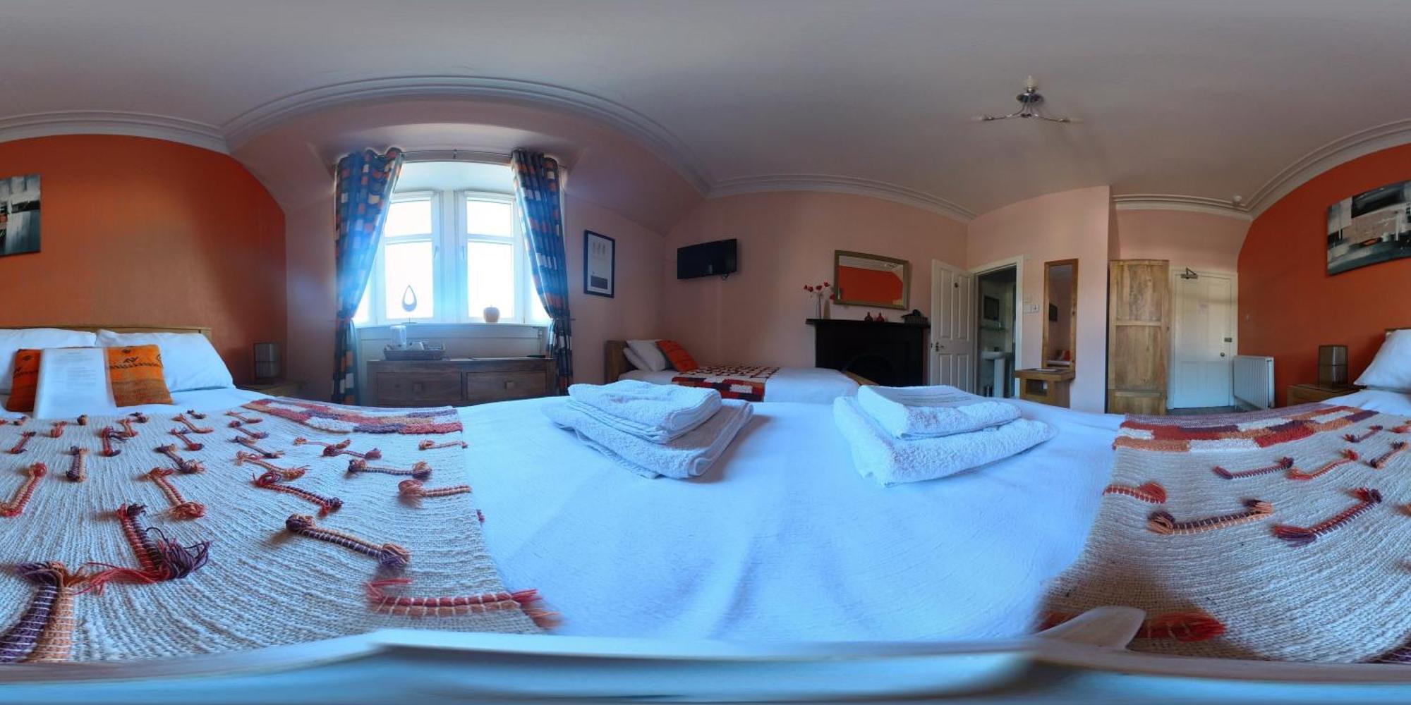 Dalmore Lodge Guest House — Photos 2